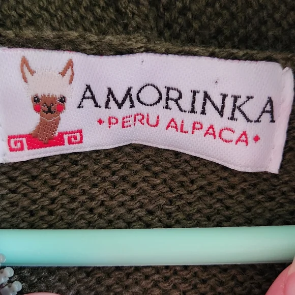 Amorinka Alpaca Wool Hooded Zip-Up Sweater - XL, Made in Peru - Picture 11 of 11